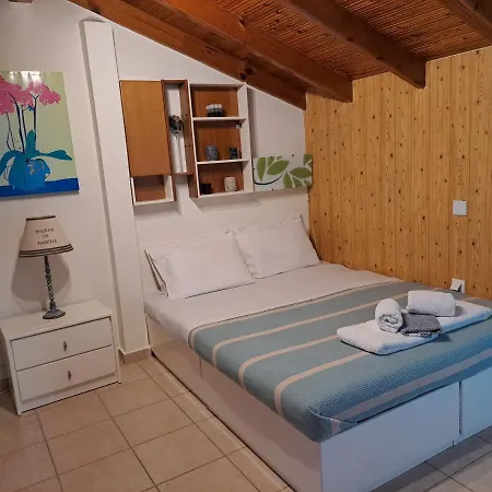Attic Διαμέρισμα Νέα Μουδανιά Εξωτερικό φωτογραφία
